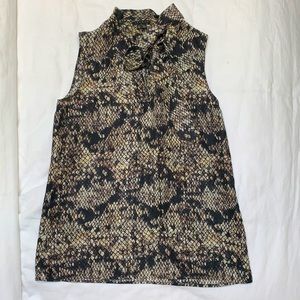 Theory Woman's Sleeveless Blouse with Tie